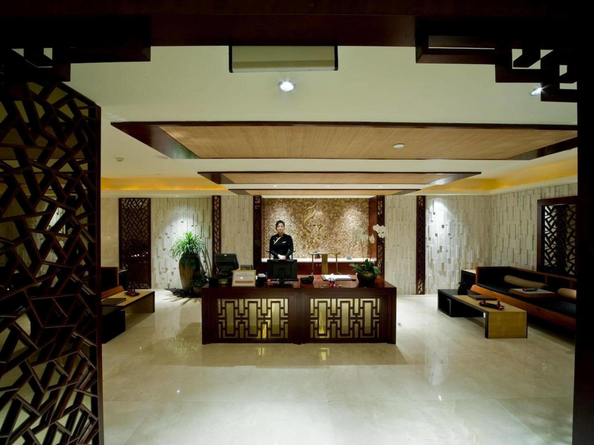 Doubletree By Hilton Shanghai Jing'An Bagian luar foto