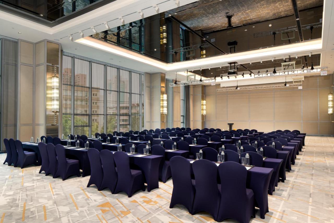 Doubletree By Hilton Shanghai Jing'An Bagian luar foto